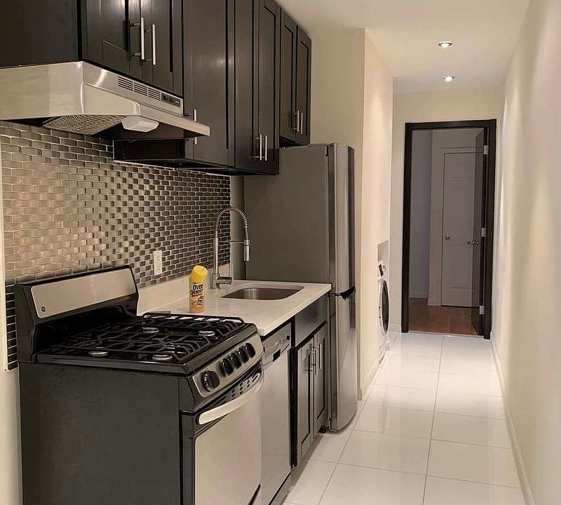 1st image of 10 Manhattan Ave APT 5E