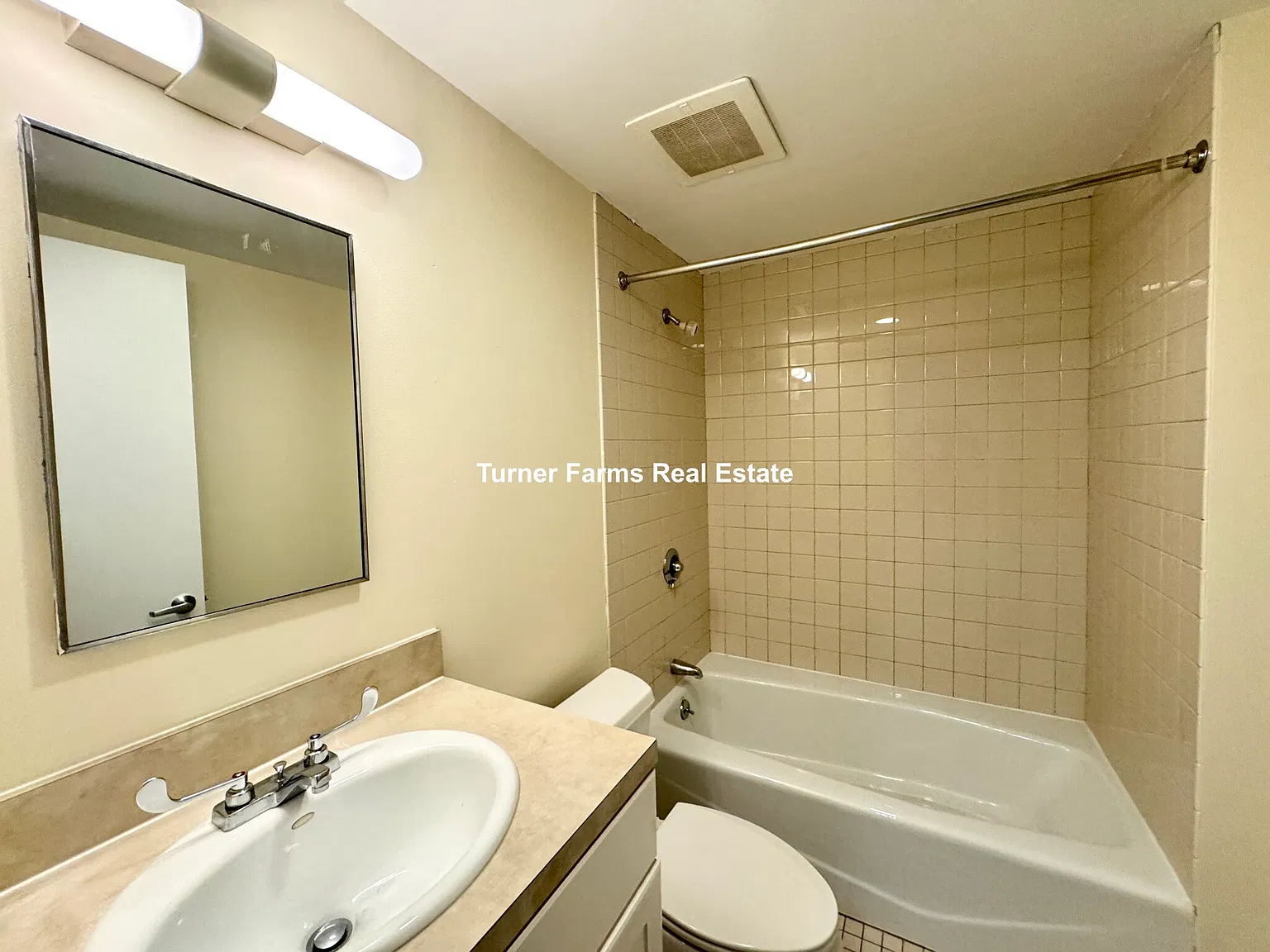 4 Boylston Pl — Photo 4