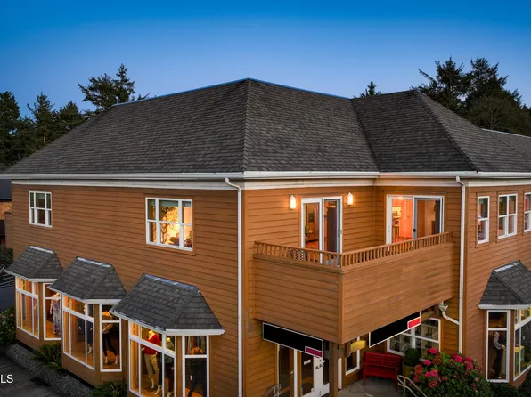 123 S Hemlock St, Cannon Beach, OR 97110