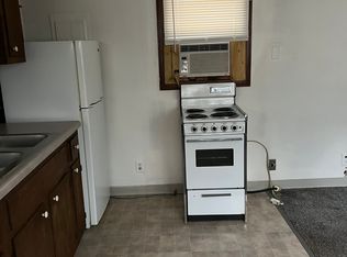 311 1/2 Cottage Grv, Urbana, IL 61802