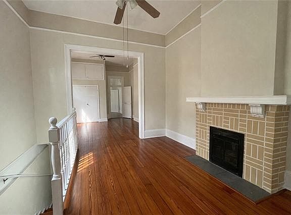 3rd image of 729 Elmira Ave