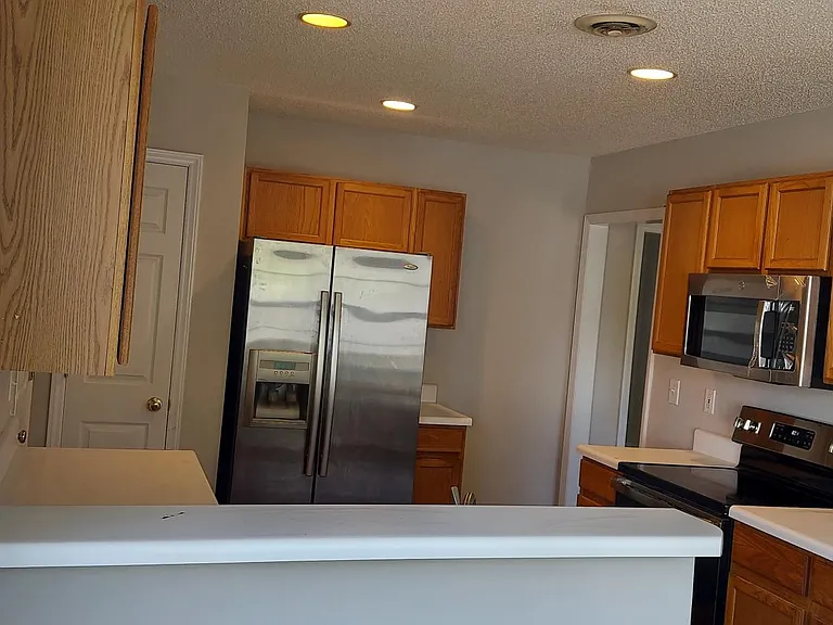 2106 Sapling Ct — Photo 8