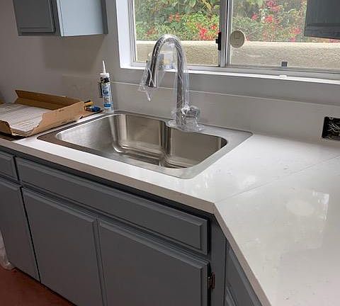 2nd image of 134 W Kelso St APT 2