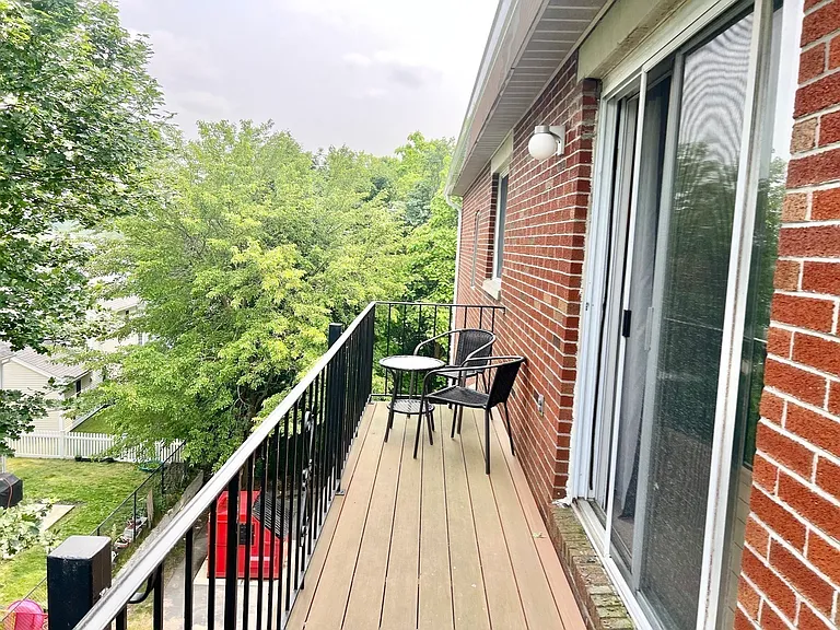 1506 Gorham St #304 — Photo 16