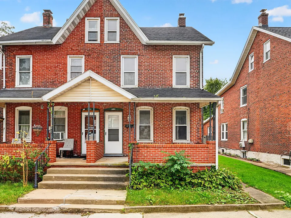 206 Charles St