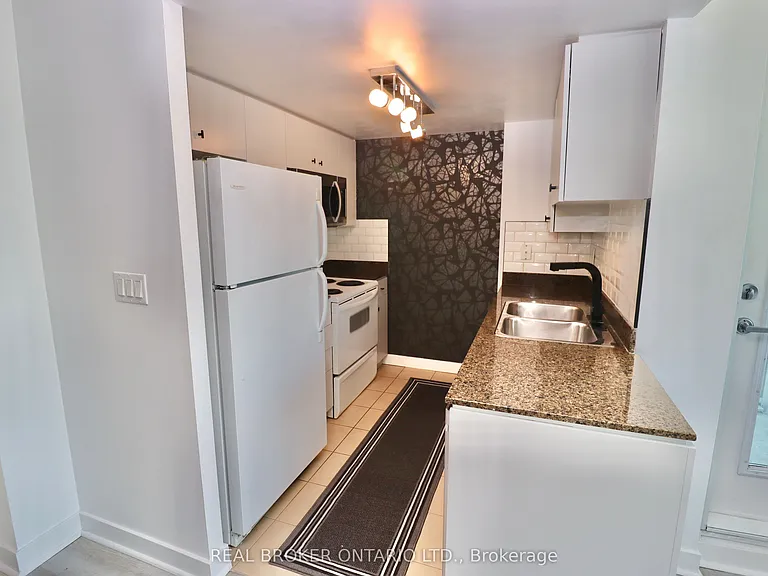 397 Front St N #1806 — Photo 16