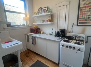 2921 W McLean Ave, Chicago, IL 60647