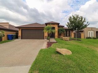 420 Sabal Loop, Laredo, TX 78045