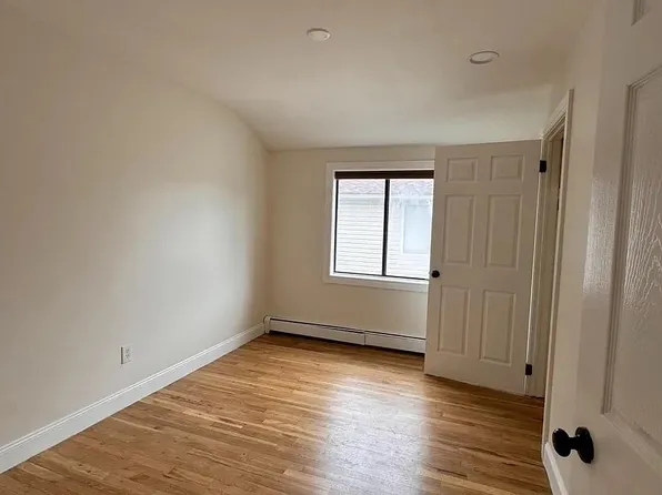 163 Kennedy Boulevard image 1 of 7