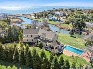 5 Woodcock Ln, Remsenburg, NY 11960