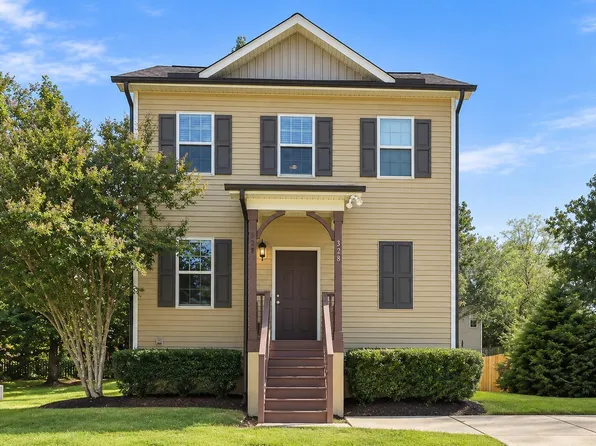 328 Chamberlain Dr, Clayton, NC 27527