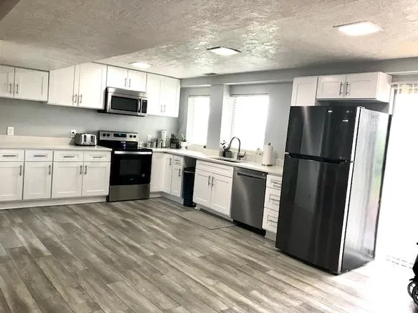 1561 N 700 E, Bountiful, UT 84010