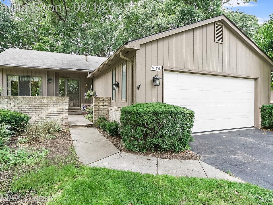 1st image of 1086 Oak Pointe Dr #41