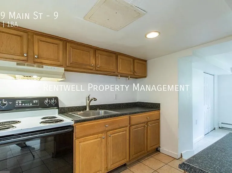 159 Main St #9 — Photo 3