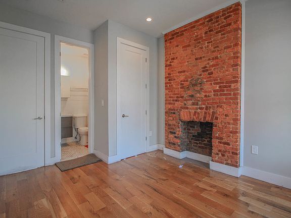 5th image of 637 Lexington Ave #3A