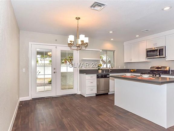 5th image of 3874 Chutney St