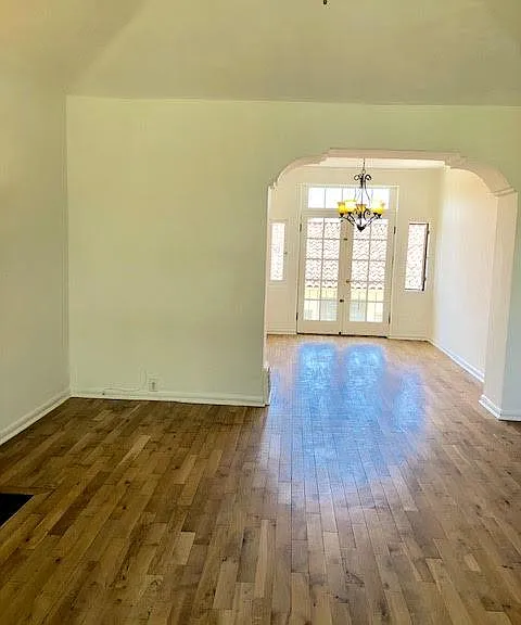 8352 Fountain Ave #C-2 — Photo 2
