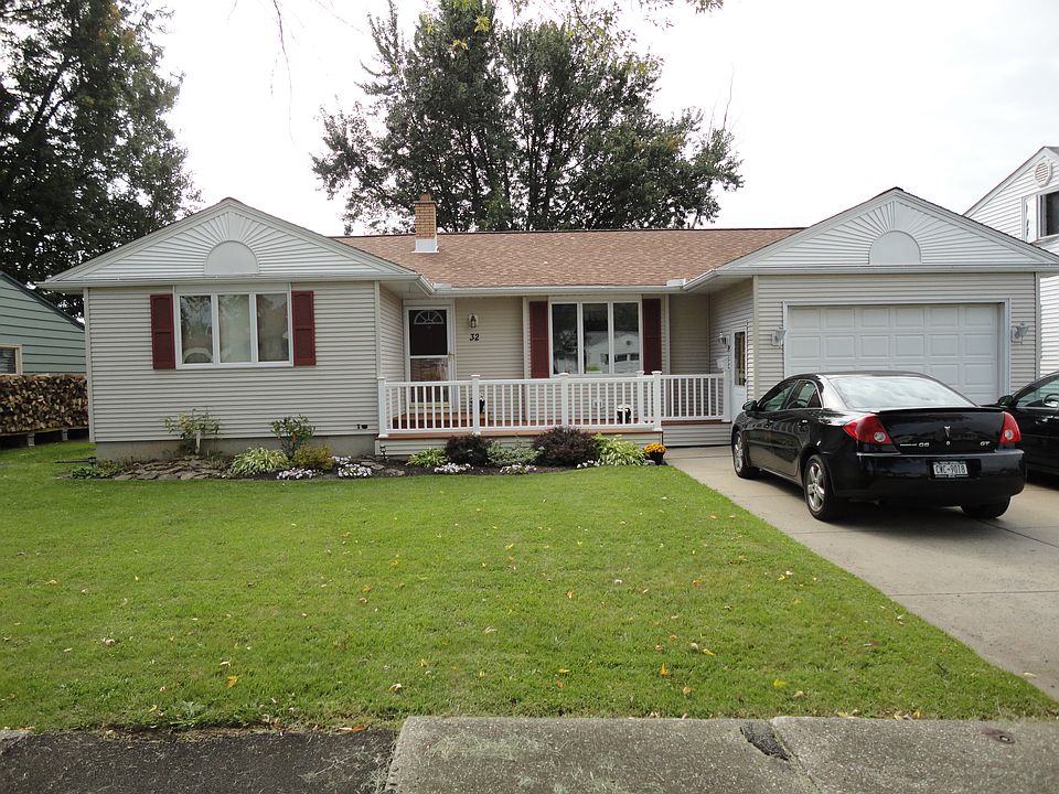 1st image of 32 Cordes Dr