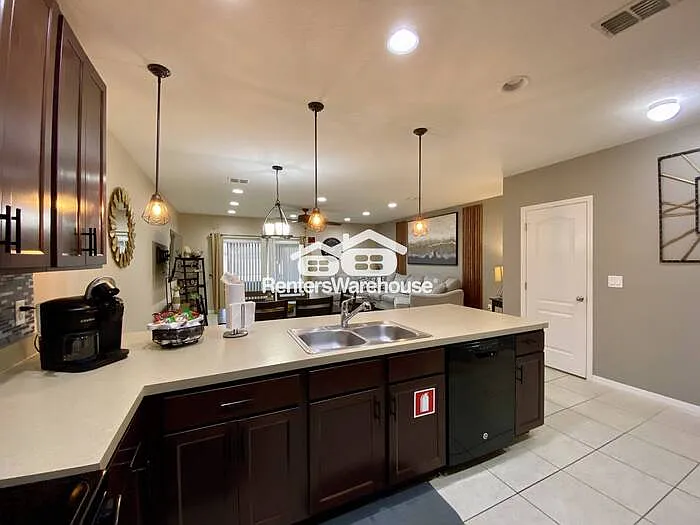 269 Primrose Dr — Photo 10