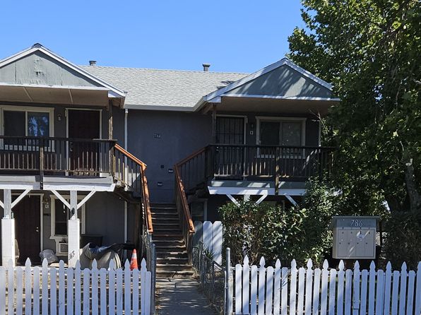 786 Bridgeford Ave APT A