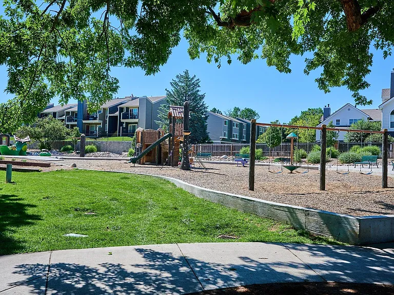 3270 S Gilpin St — Photo 31