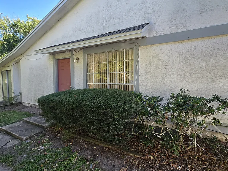 1715 Bentley Blvd — Photo 4