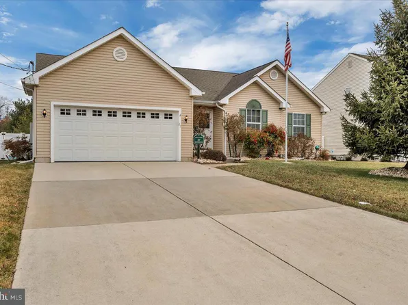 57 Jefferson Ave, Berlin, NJ 08009