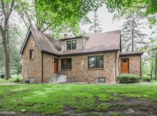 9048 Maple Ave, Burr Ridge, IL 60527