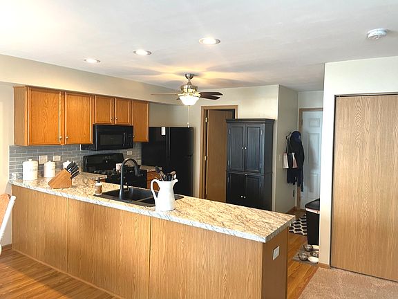 4th image of 25284 Shannon Dr