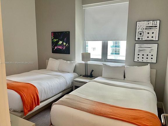 3rd image of 4111 S Ocean Dr #501