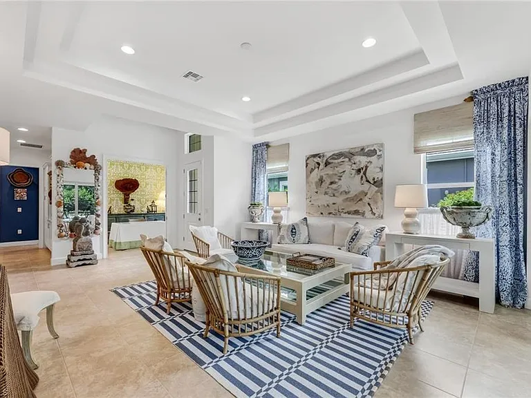 5878 Haiti Dr — Photo 3