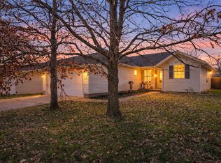 705 N Jonathan Avenue, Springfield, MO 65802