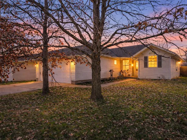 705 N Jonathan Avenue, Springfield, MO 65802