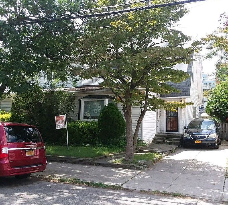 1st image of 2378 E 21st St