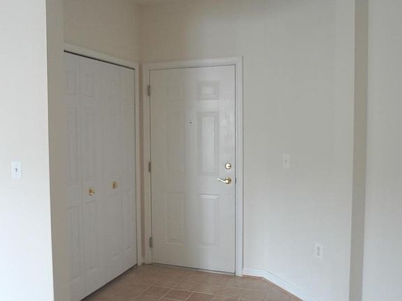 2nd image of 1305 Scottsdale Dr Unit 336