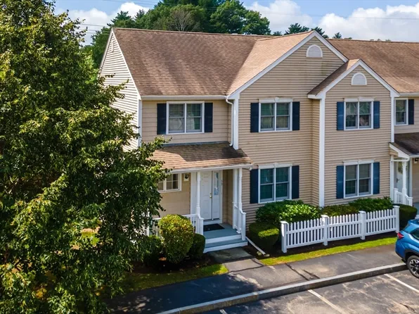 33 Freedom Cir Unit 33, Pembroke, MA 02359