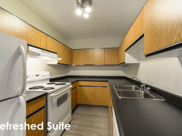 12004 162nd Ave NW, Edmonton, AB T5X 4W9