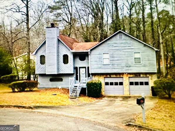 2738 Elaine Ct, Lithia Springs, GA 30122