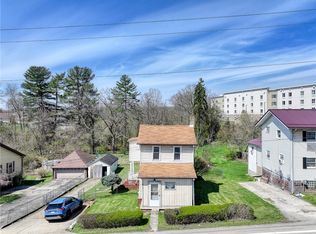 627 Rostraver Rd, Belle Vernon, PA