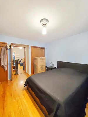 Rented by Compass | media 28