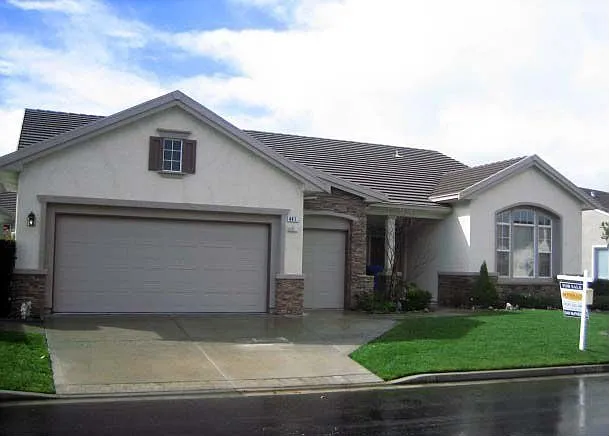 441 Tayberry Ln photo 1
