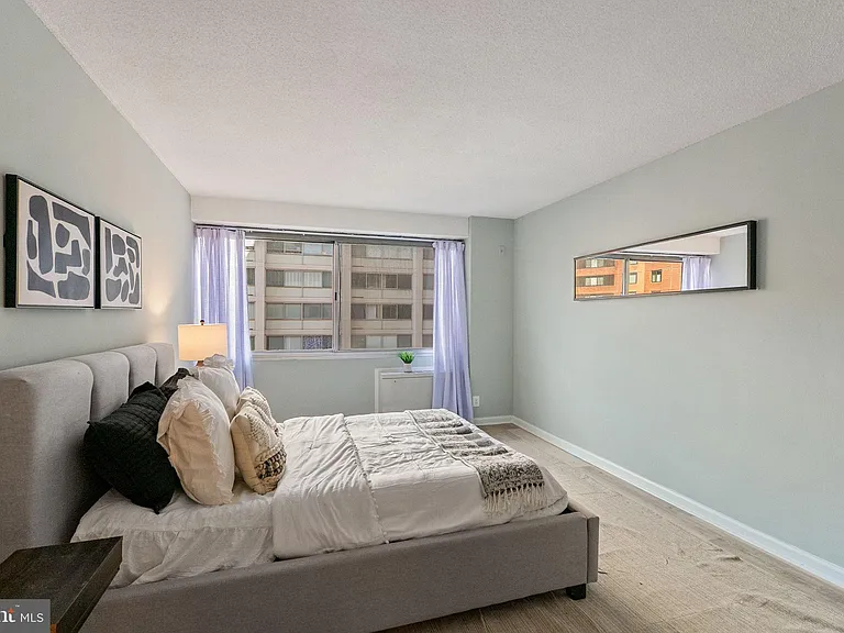 4515 Willard Ave #1414S — Photo 17