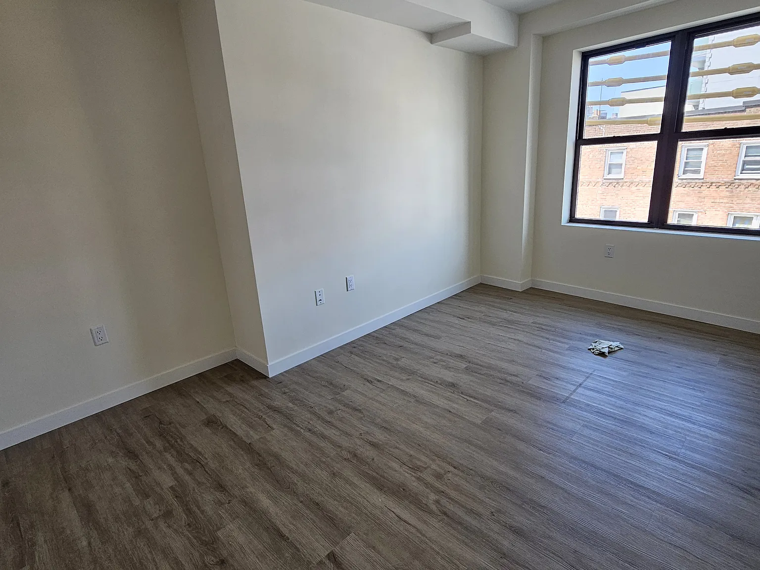 2 bed, $3,100 — Photo 4
