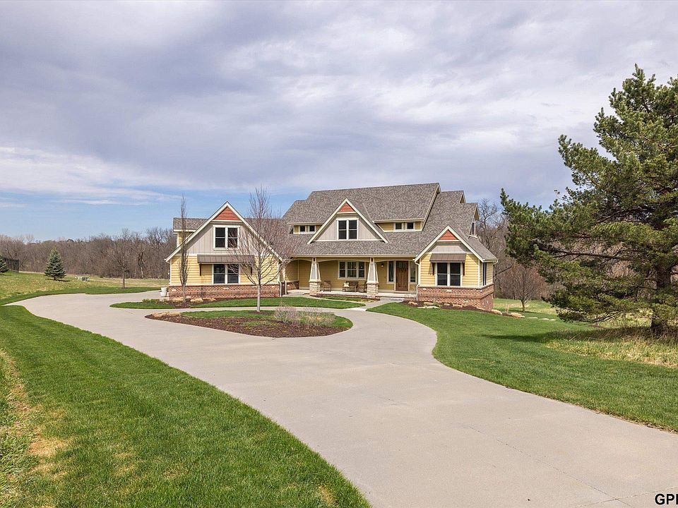 1st image of 10208 Cottonwood Creek Blvd