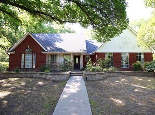 2701 Thompson Rd, Weatherford, TX 76087