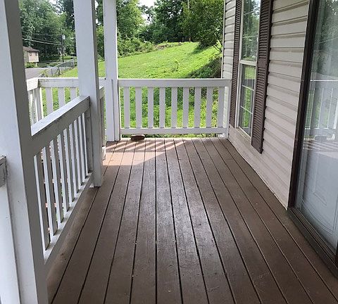 2nd image of 817 Sylvan Dr