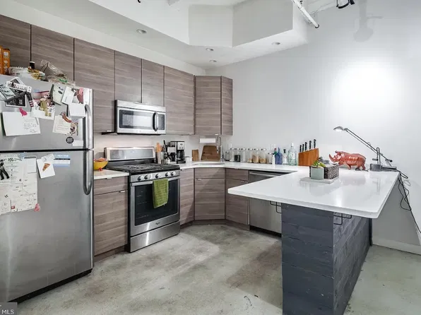 314 Brown St, Philadelphia, PA