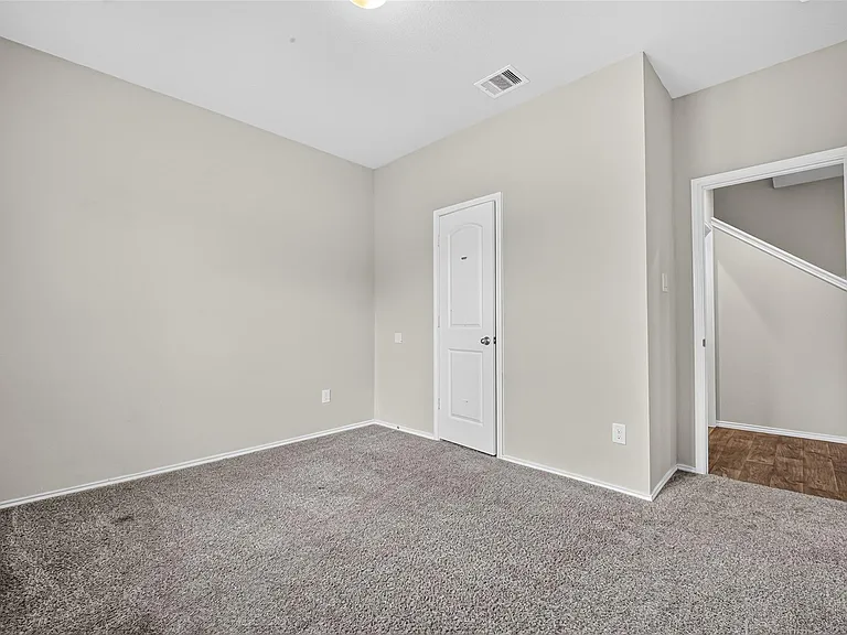 2330 Georgina Falls Dr — Photo 13