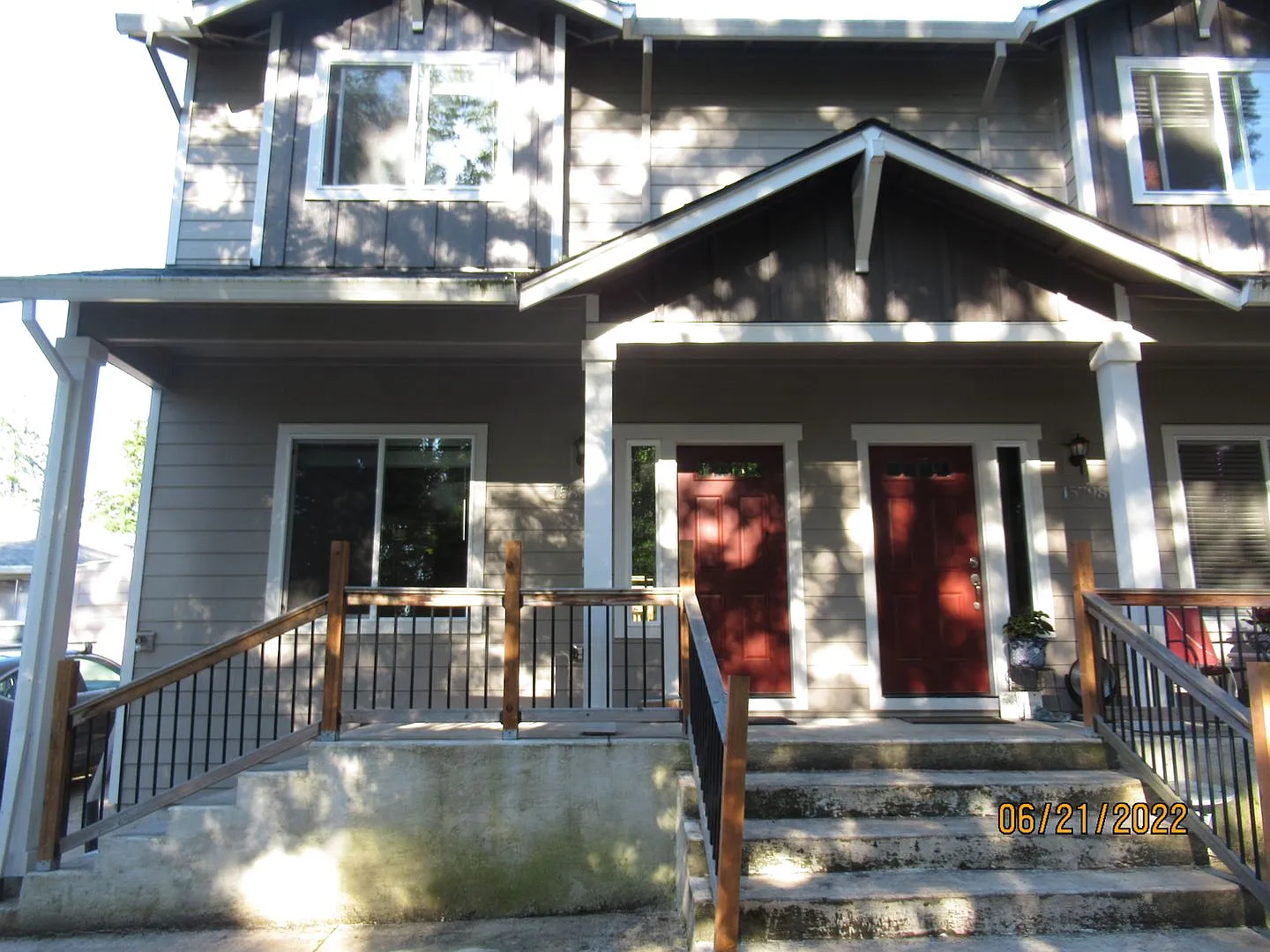 Townhome-Style Duplex with Exceptional Outdoor Living Walk to Old Town Sherwood — Photo 4