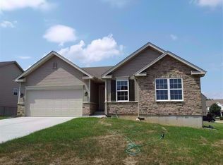 2104 Bluestem Dr, Burlington, KY 41005